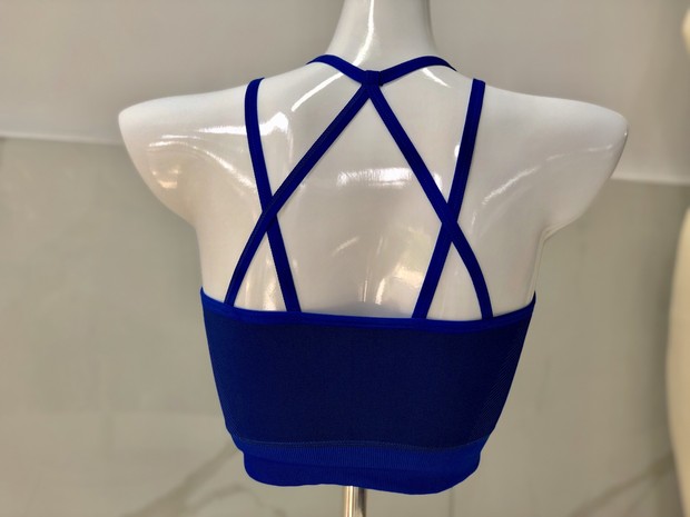 2019 new seamless multi-shoulder strap short top twill with chest pad