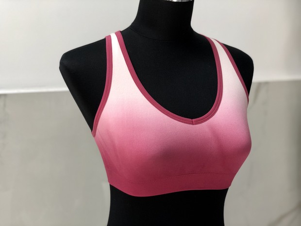 2019 new seamless sports female work word short jacket hanging dyed mesh with chest pad