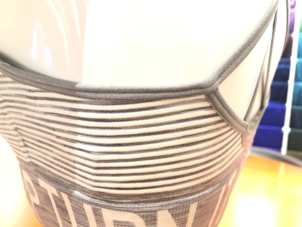 2019 new seamless sports strap bra multi-shoulder strap stripe lettering process