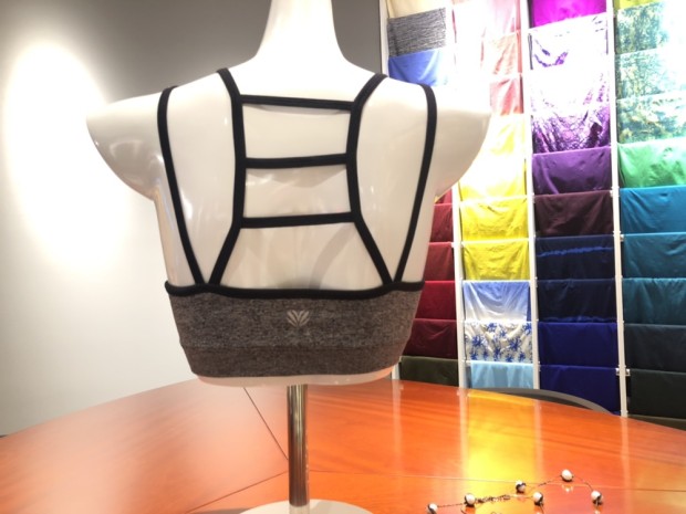 2019 new sports strap bra multi shoulder strap AB yarn moisture wicking