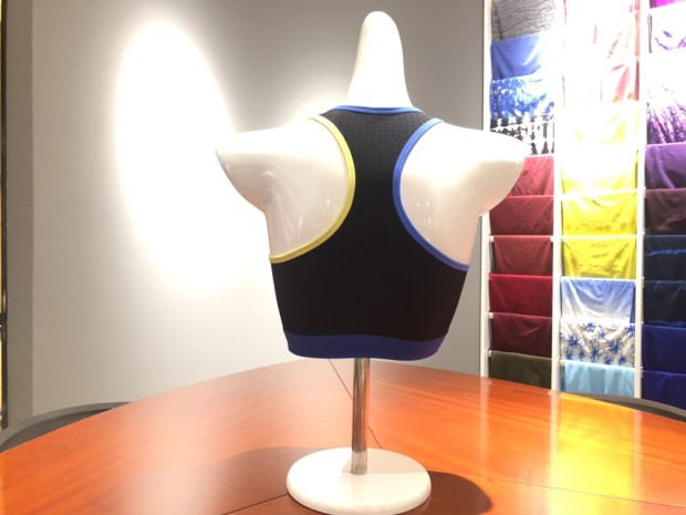 2019 new seamless sports contrast color edging color strip round neck comfortable short jacket