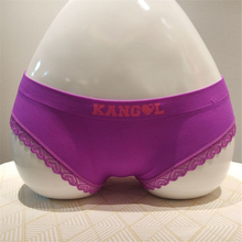 Classic seamless lace ladies briefs