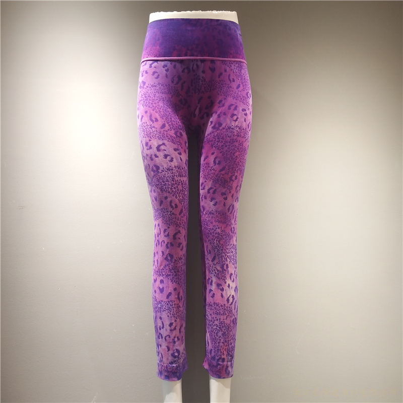Classic tie-dye pants