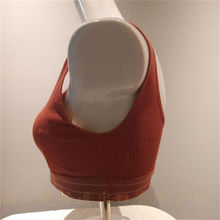 Wide strapless vest without cups